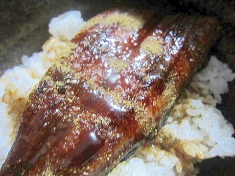 山椒焼き鰻丼
